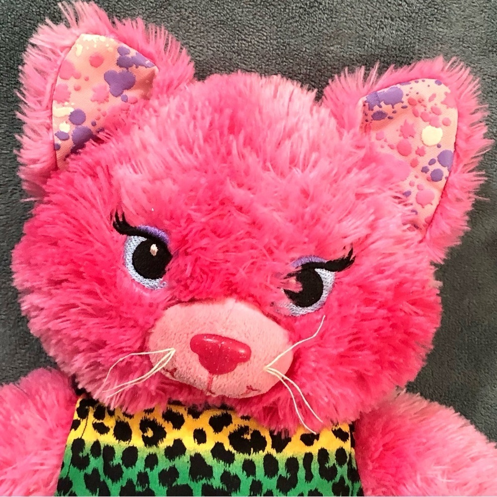 Build A Bear Workshop Pink Sassy Cat 17" Plush Stuffed Animal Splatter Paint - Picture 2 of 9